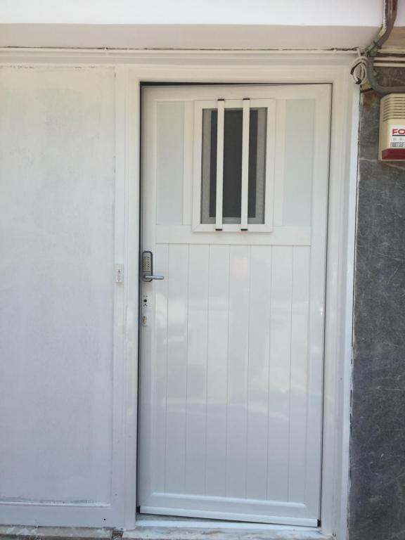 Loutraki Hostel room 2